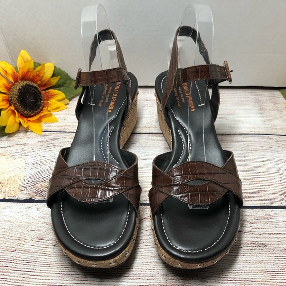 Donald J Pliner Wedge Platform Sandal - Picture 5 of 8